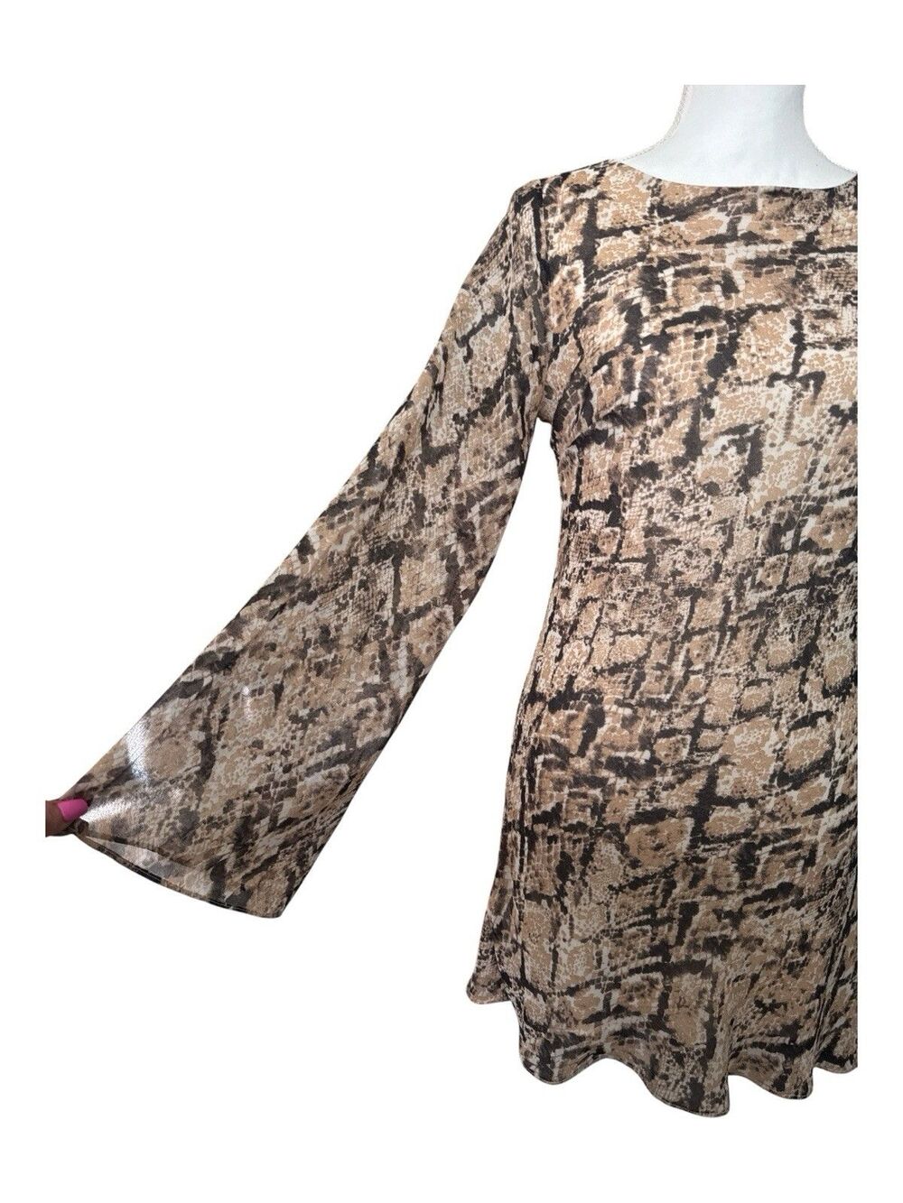 B. Darlin Snake Print Bell Sleeve Mini Dress Open Back Tie Neutral NWT Size 3/4 - Picture 6 of 9